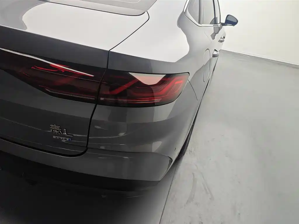 BYD Qin L 2025 — фото 24