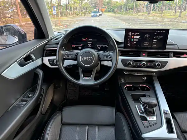 Audi A4L 2023