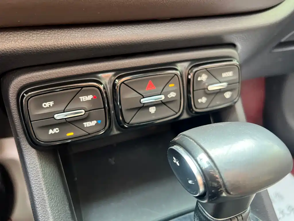 GAC Motor Trumpchi GS3 2019 — фото 17