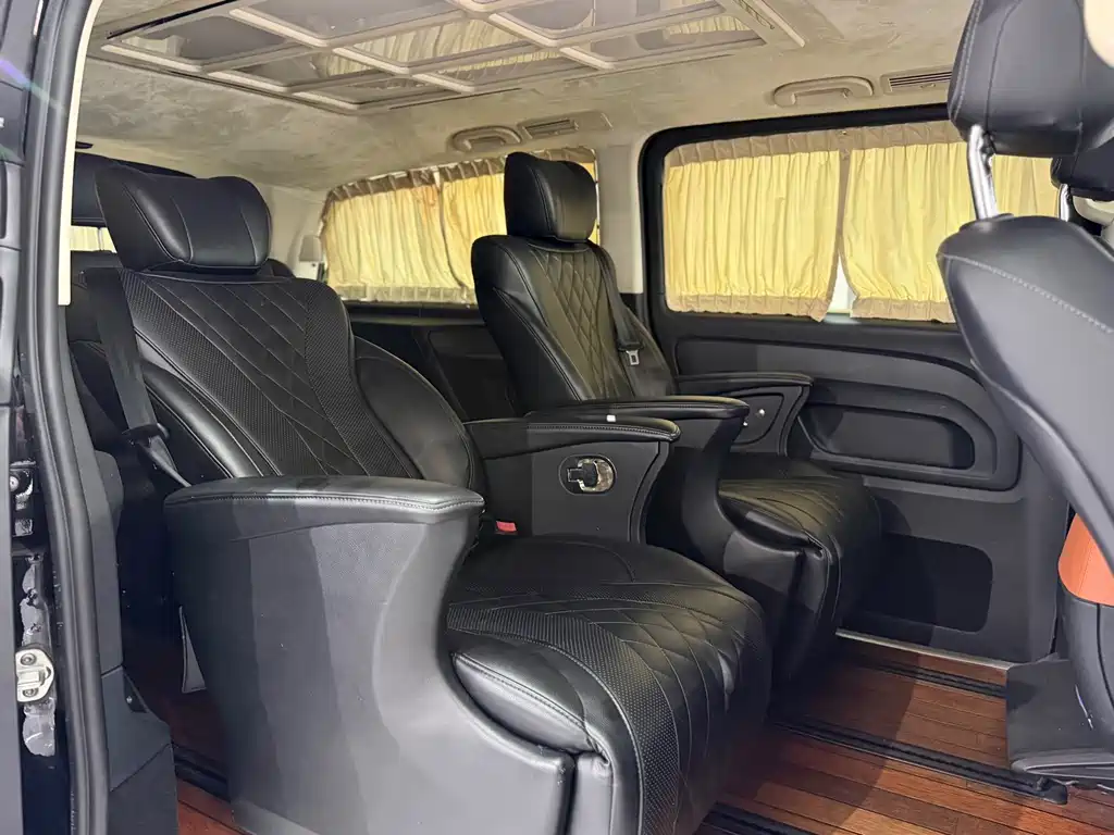 Mercedes-Benz Vito 2019 — фото 13