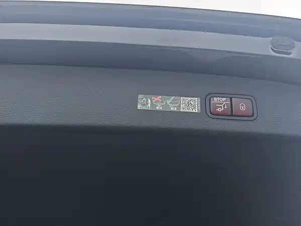 Mercedes-Benz GLC 2025