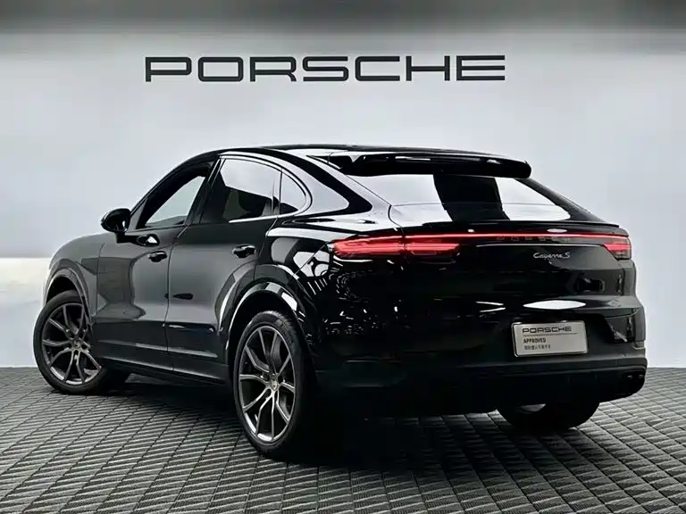 Porsche Cayenne 2023 — фото 6