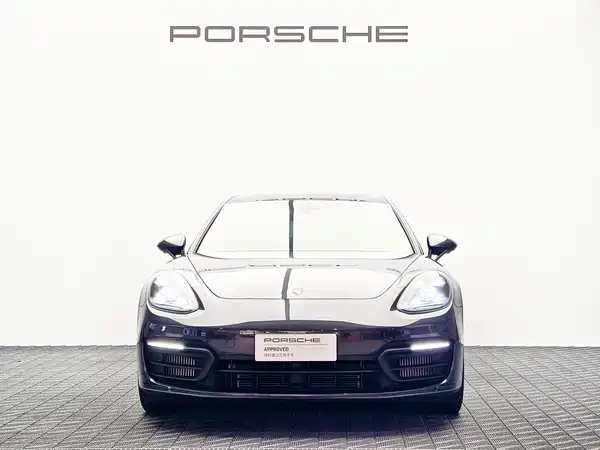 Porsche Panamera 2024