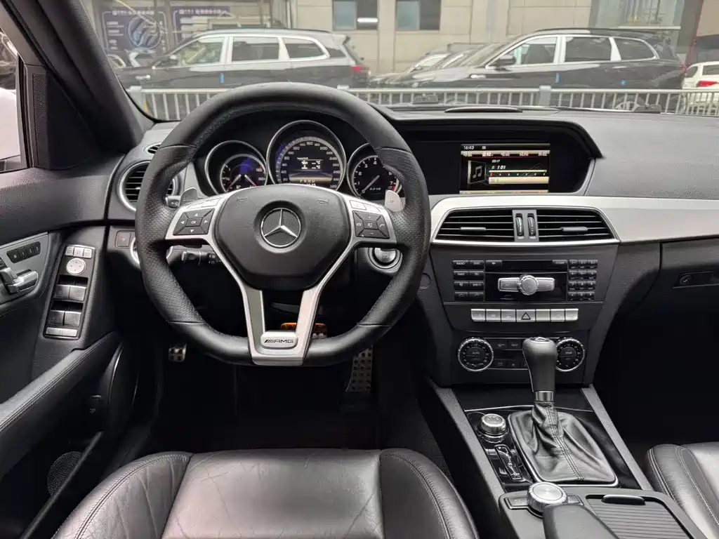 Mercedes-Benz C-Class AMG 2013 — фото 10