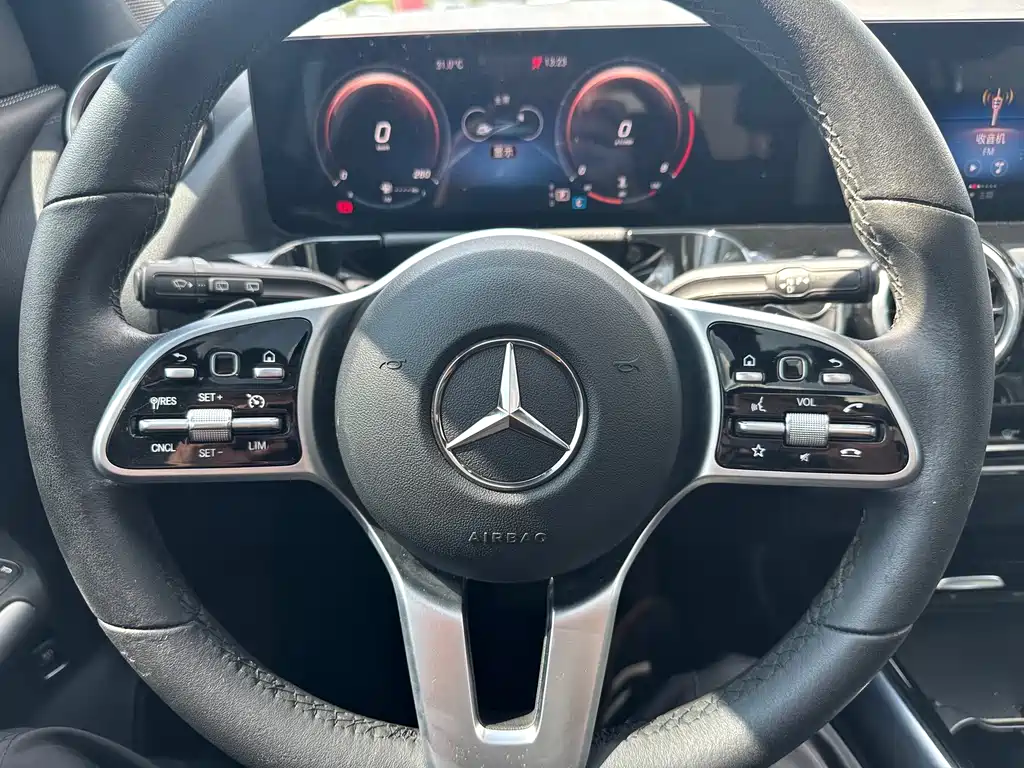 Mercedes-Benz GLA 2022 — фото 13