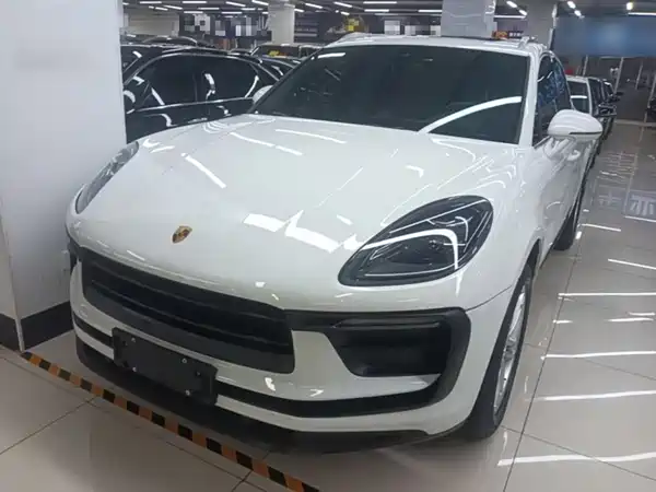 Porsche Macan 2023