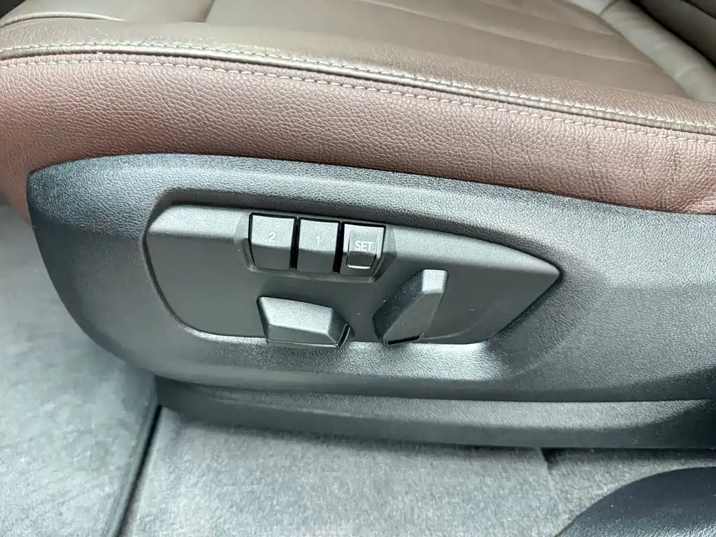 BMW X5 2018 — фото 11