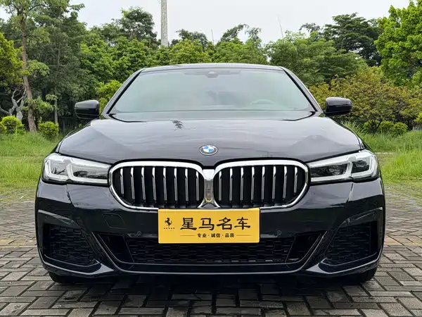 BMW 5 Series 2023