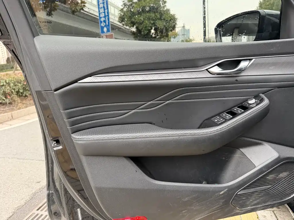 Geely Xingrui 2023 — фото 16