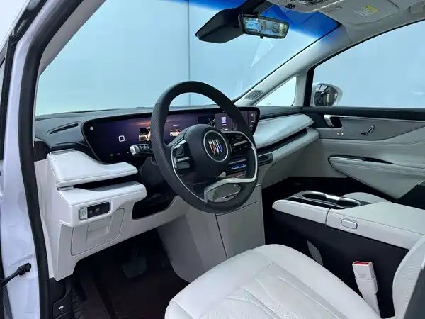 Buick GL8 2025