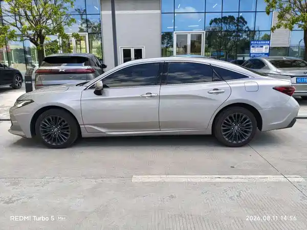 Toyota Avalon 2023