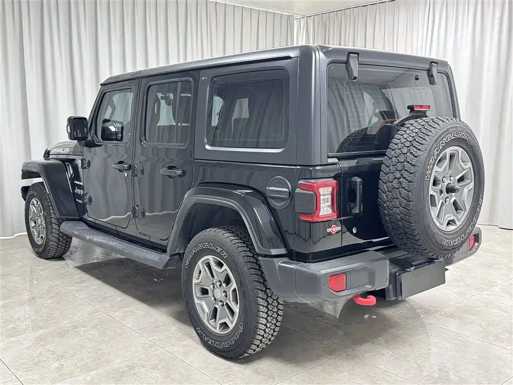 Jeep Wrangler 2019 — фото 7