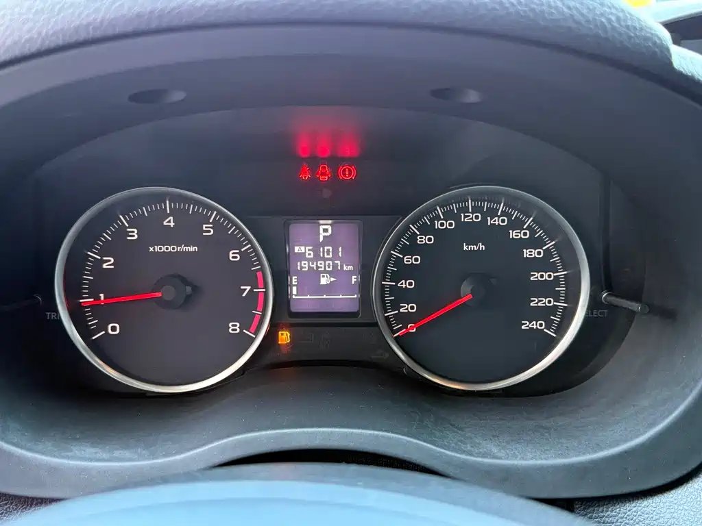 Subaru XV 2013 — фото 10