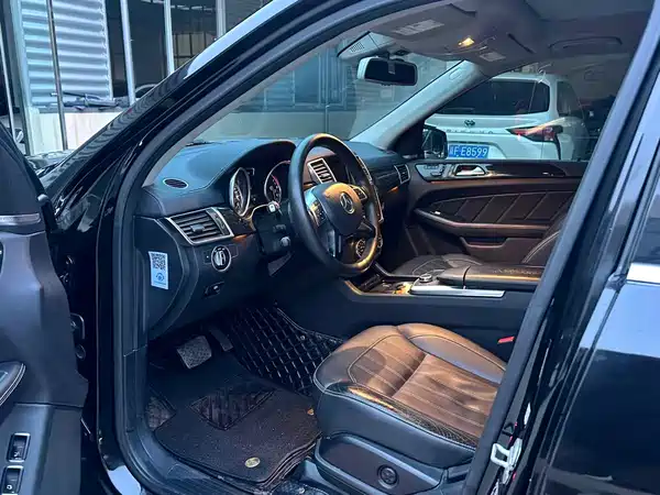Mercedes-Benz GL-Class 2015