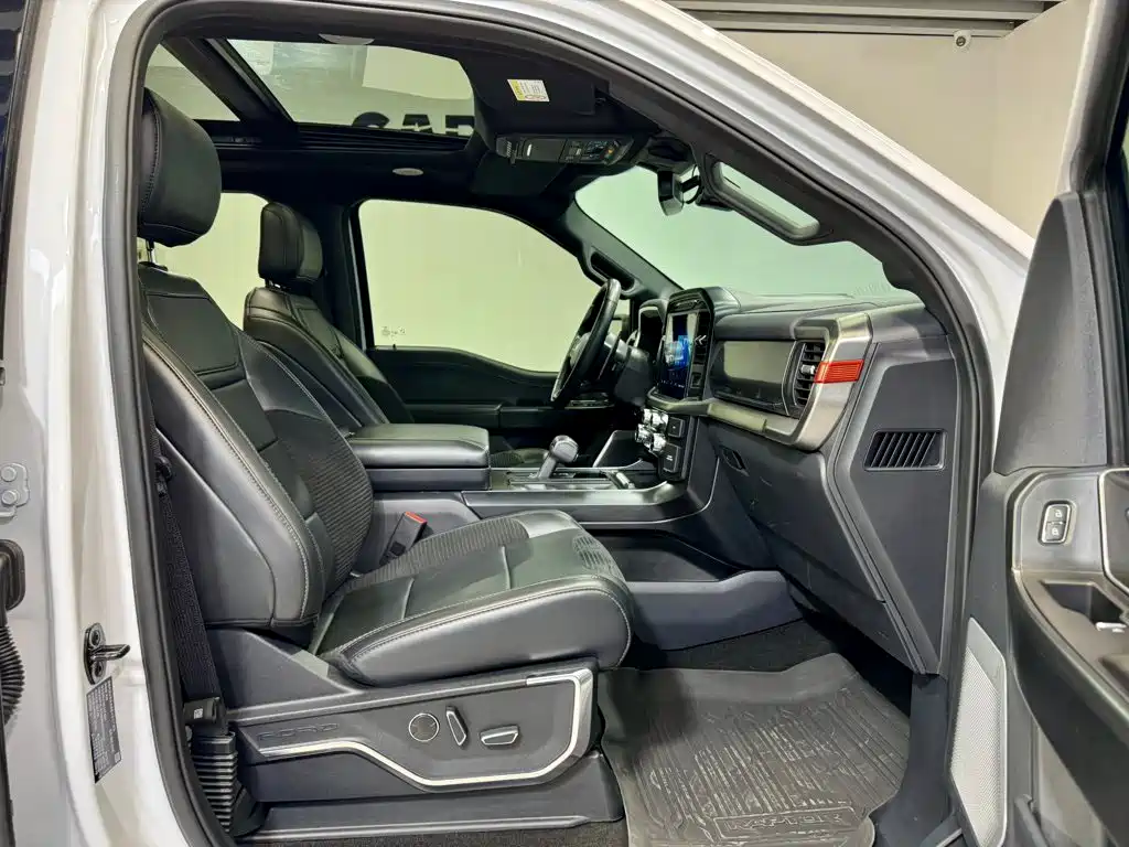 Ford F-150 Raptor 2023 — фото 19