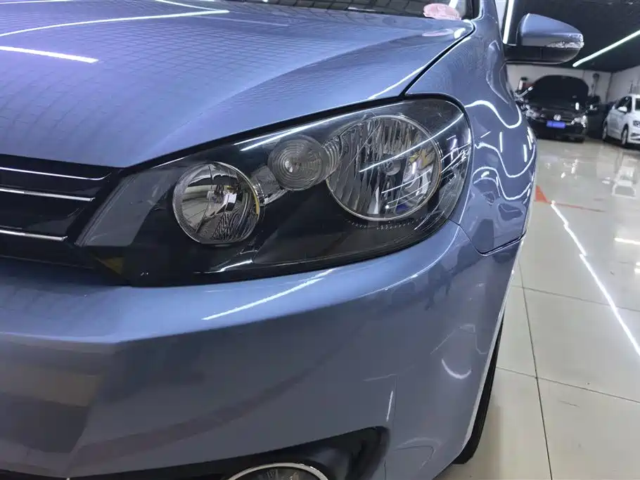 Volkswagen Golf 2011