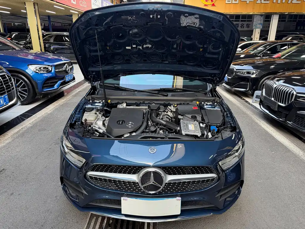Mercedes-Benz A-Class 2019 — фото 25