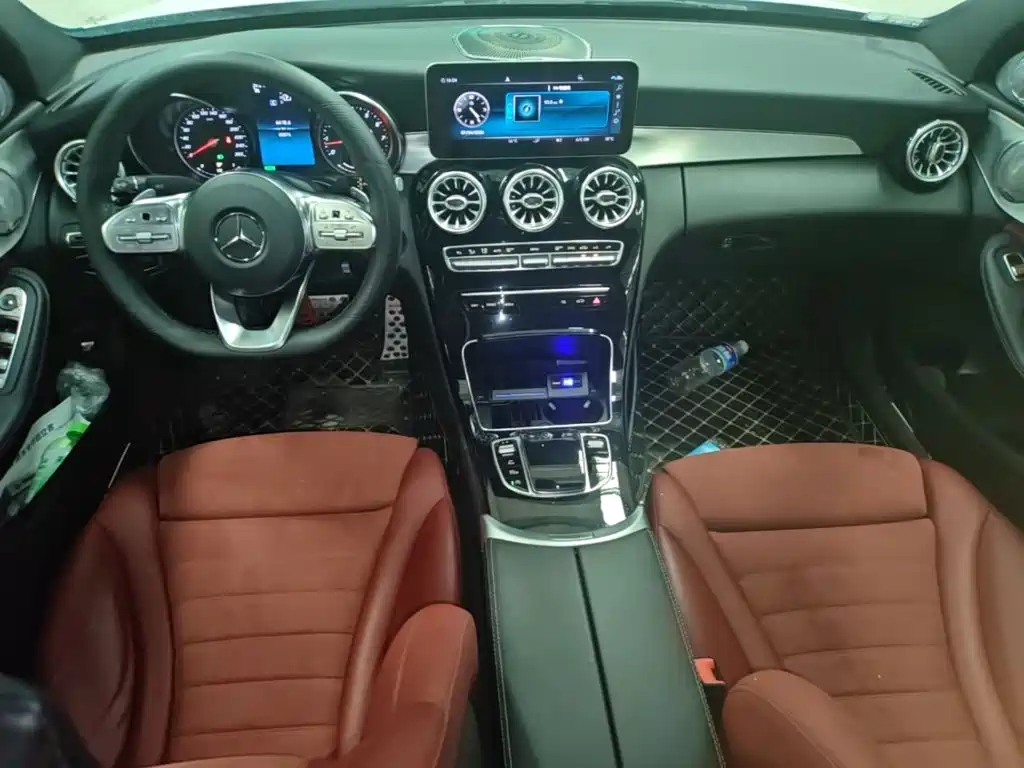 Mercedes-Benz C-Class 2019 — фото 16