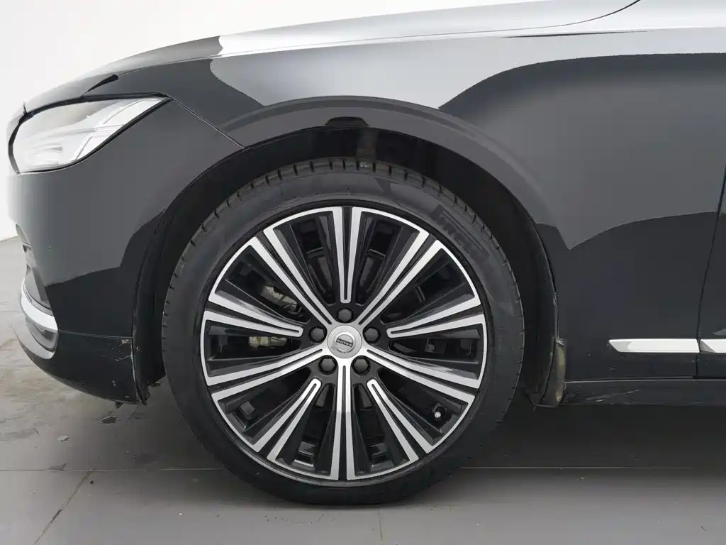 Volvo S90 2023 — фото 17