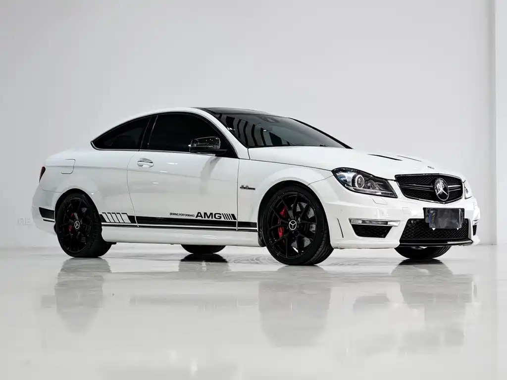 Mercedes-Benz C-Class AMG 2015 — фото 7