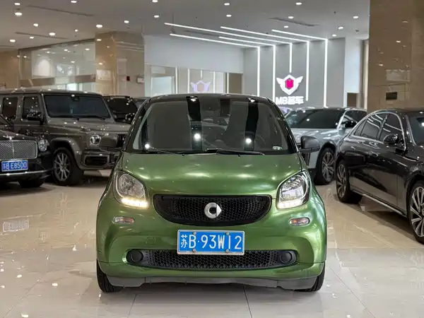 smart fortwo 2018