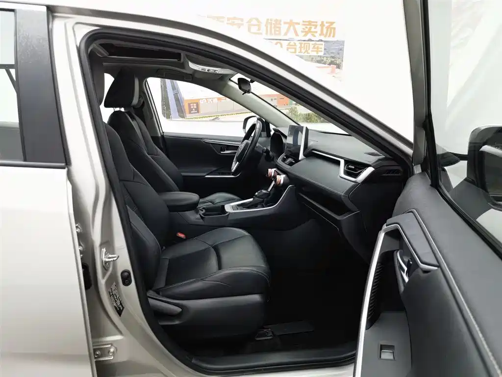 Toyota Wildlander 2021 — фото 23