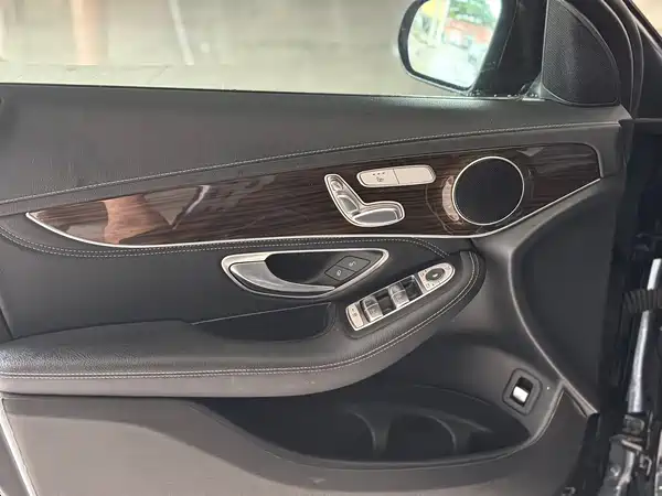 Mercedes-Benz GLC 2018
