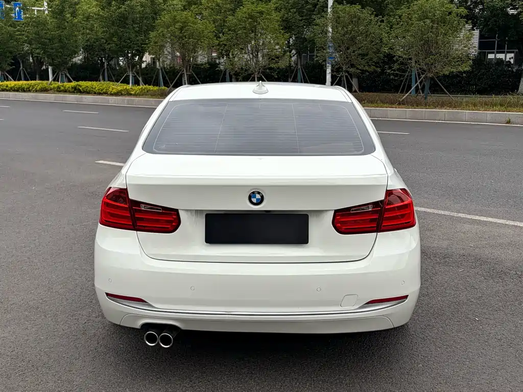 BMW 3 Series 2015 — фото 9