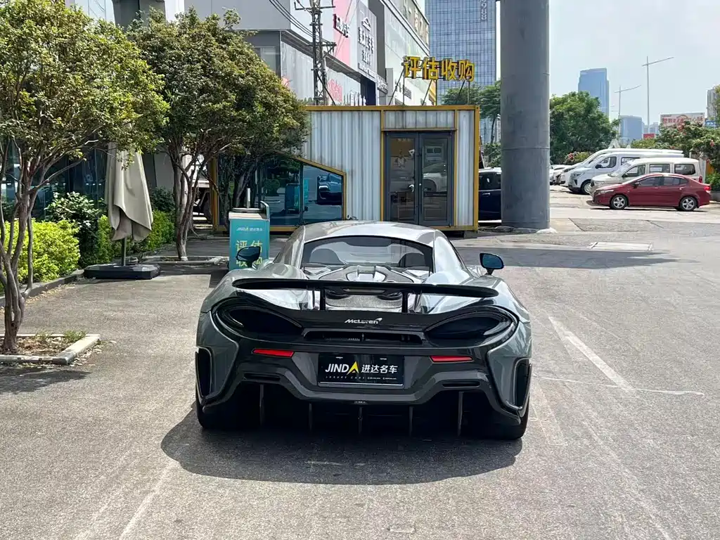 McLaren 600LT 2020 — фото 13
