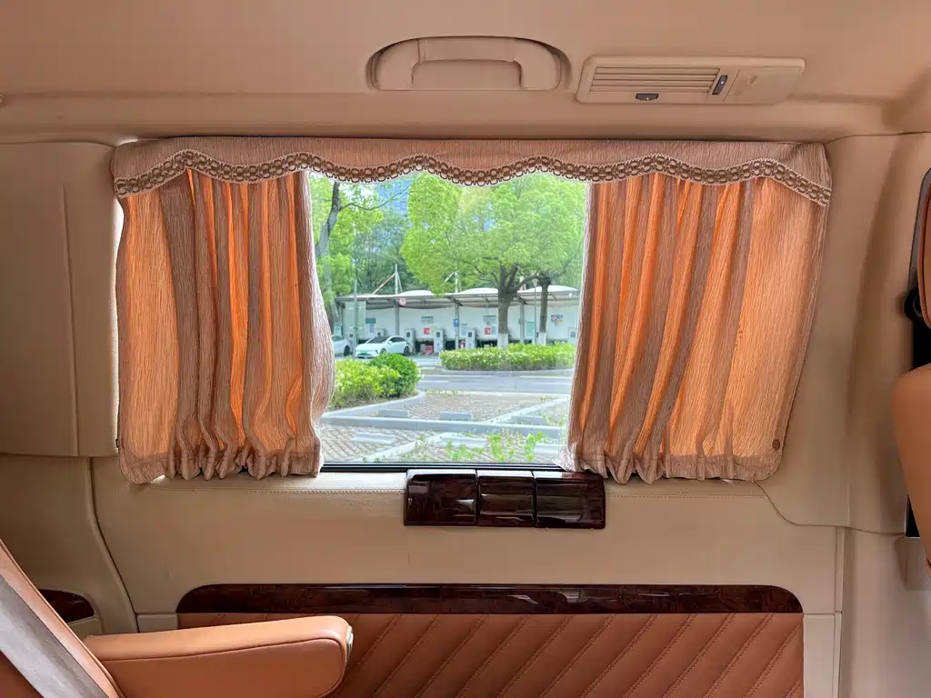 Mercedes-Benz Vito 2015 — фото 20