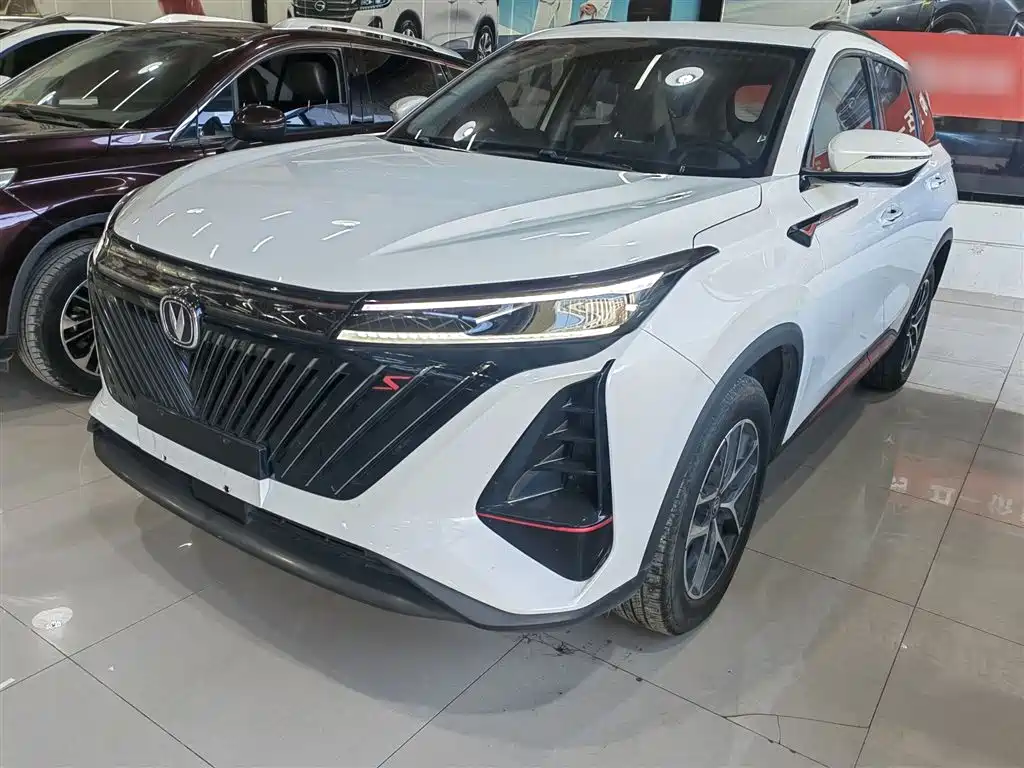 Changan CS75 PLUS 2023 — фото 1