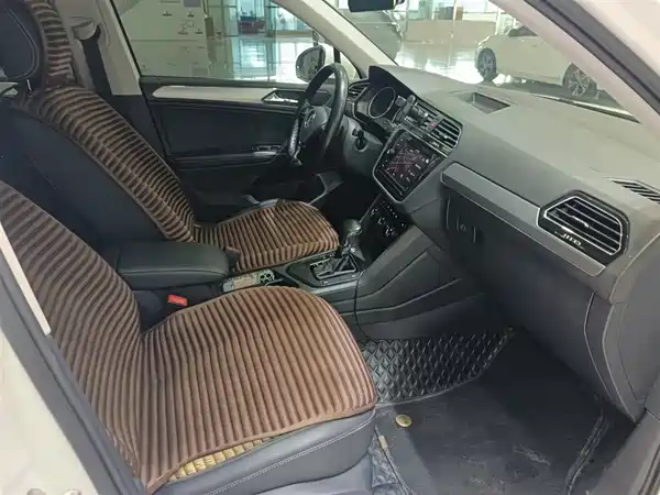 Volkswagen Tiguan L 2019