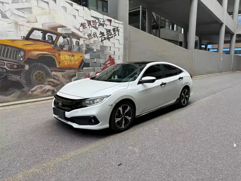 Honda Civic 2019 — фото 1