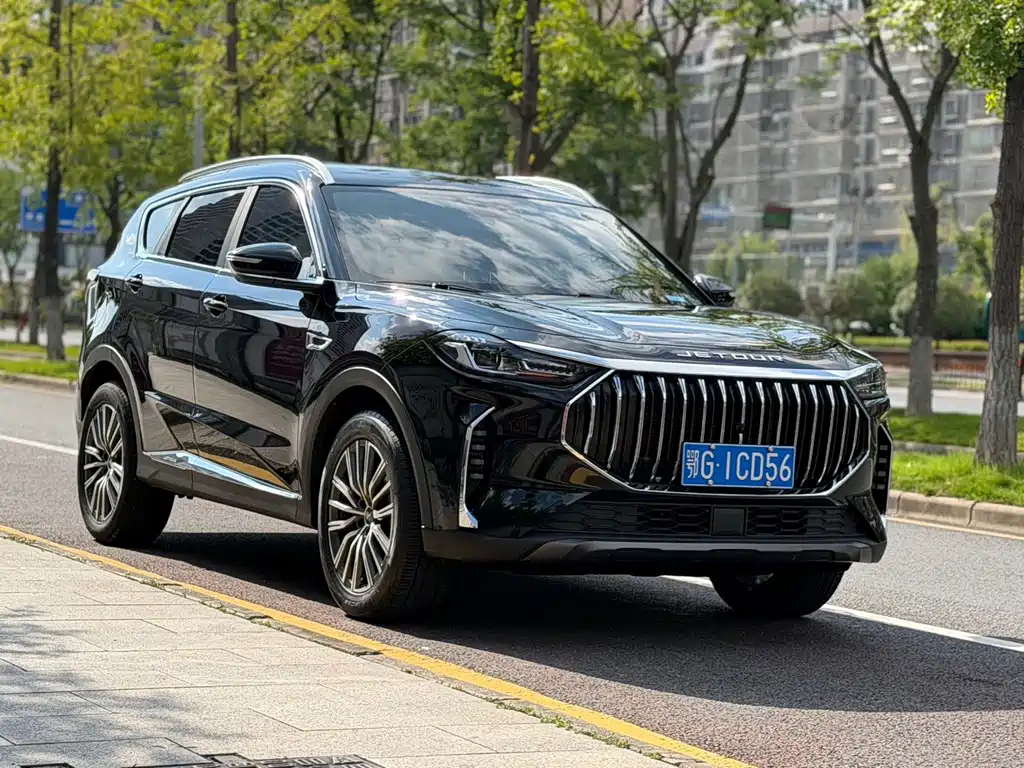 Jetour X70 PLUS 2023 — фото 3