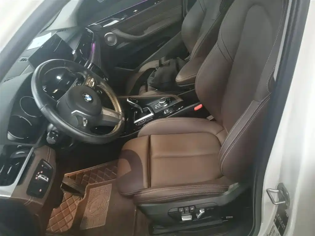 BMW X2 2023 — фото 15