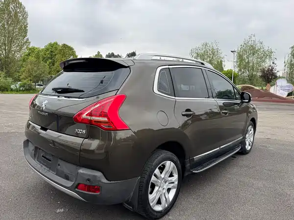 Peugeot 3008 2013