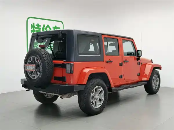 Jeep Wrangler 2015