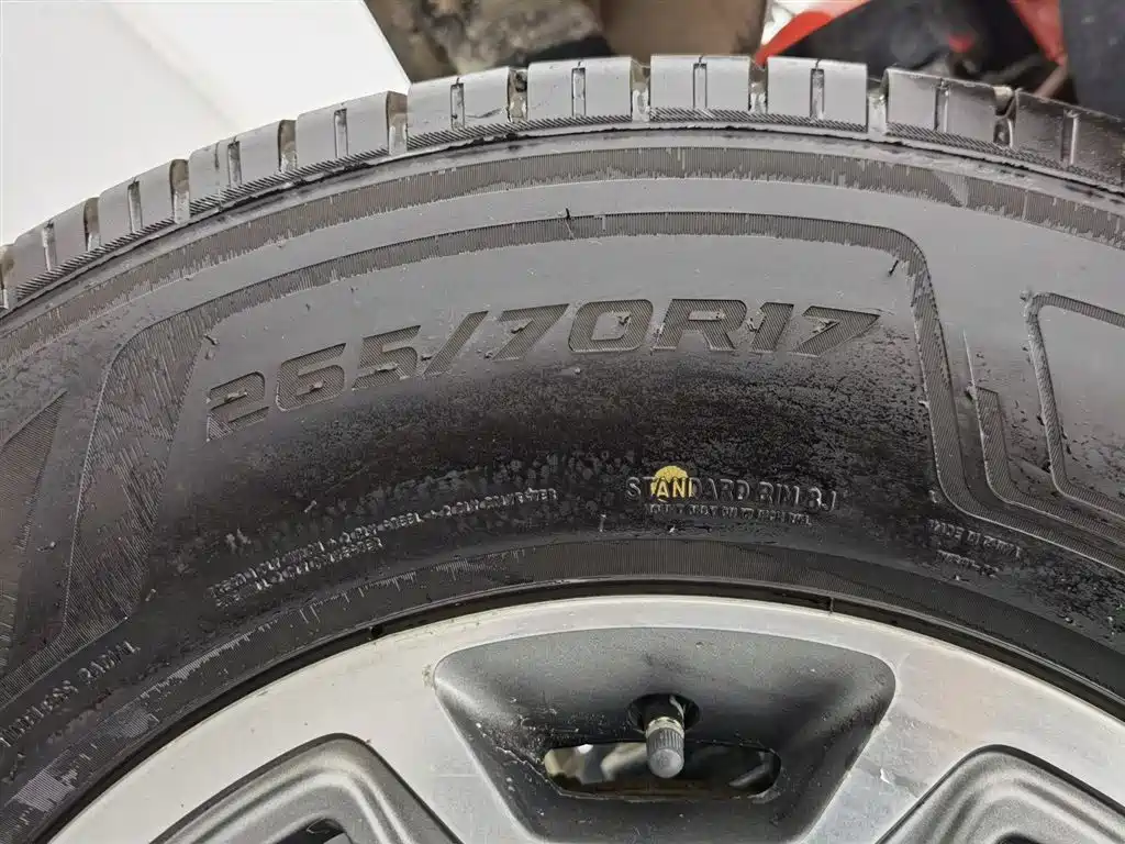 Jeep Wrangler 2015 — фото 24