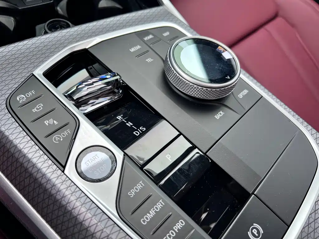 BMW 4 Series 2025 — фото 12