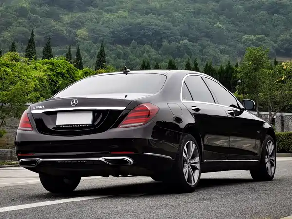 Mercedes-Benz S-Class 2020