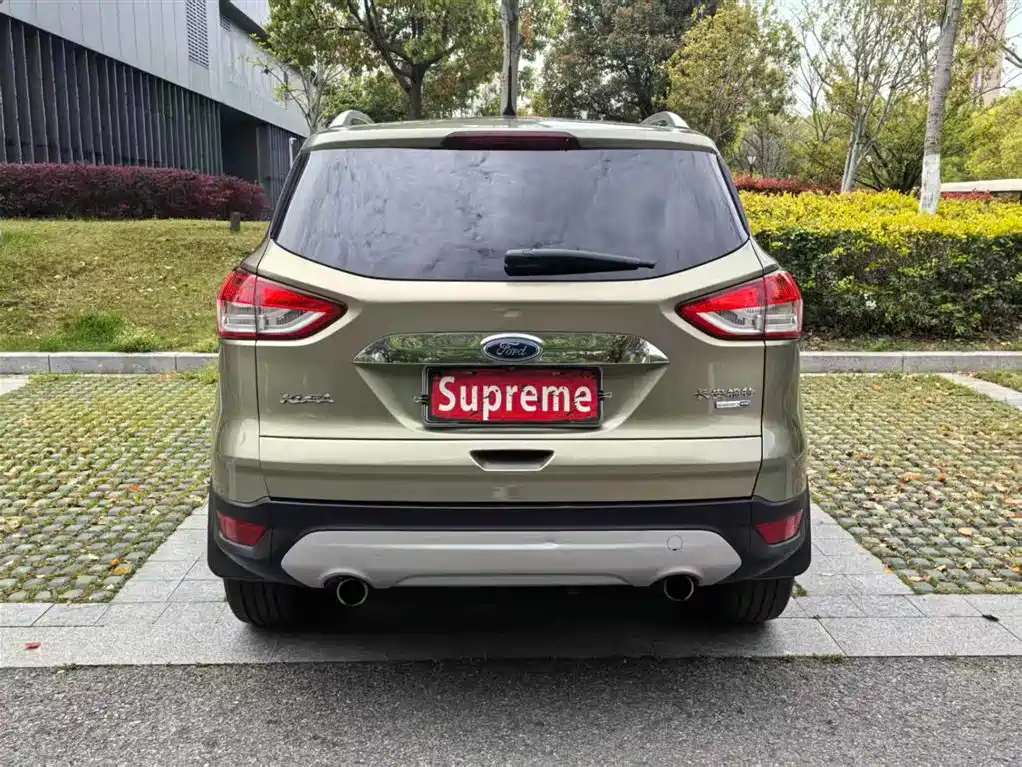 Ford Kuga 2014 — фото 7