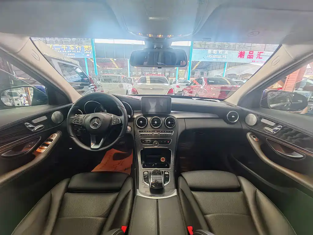 Mercedes-Benz C-Class 2018 — фото 7