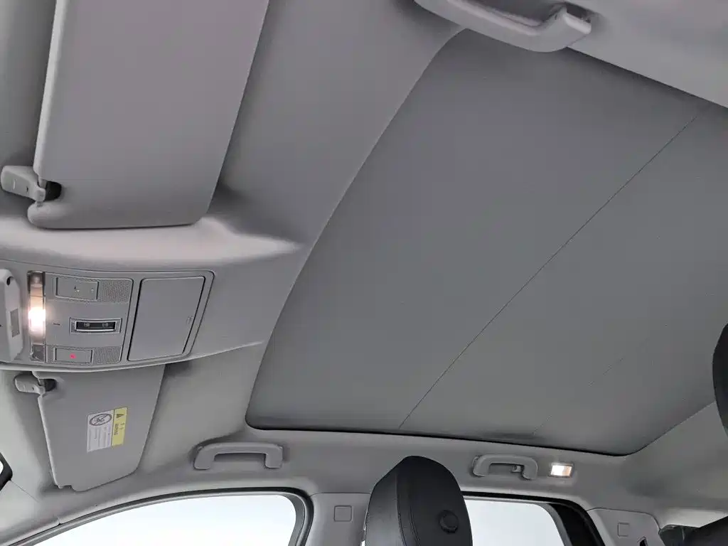 Land Rover Discovery Sport 2019 — фото 14