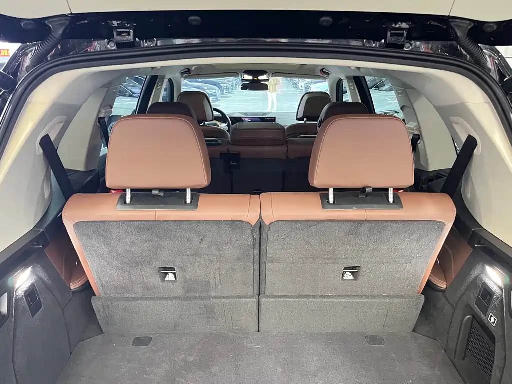 BMW X7 2023 — фото 10