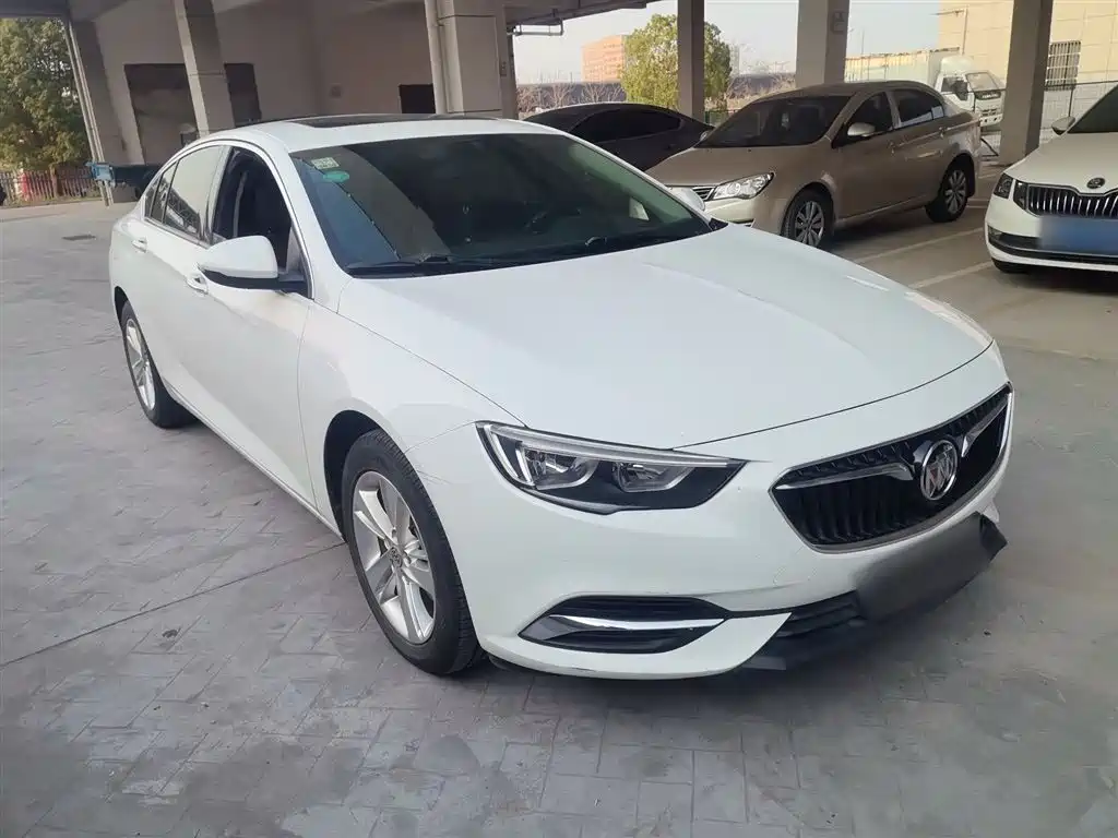 Buick Regal 2018 — фото 4