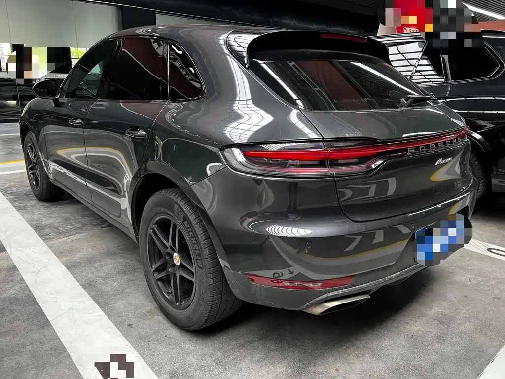 Porsche Macan 2021 — фото 18