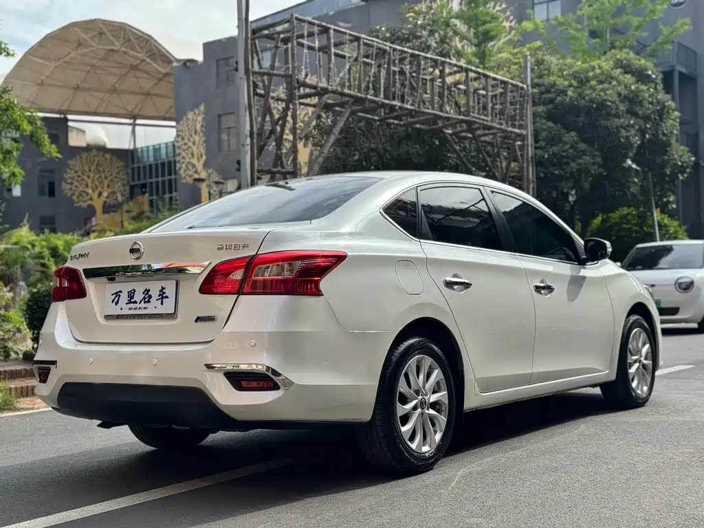 Nissan Sylphy 2018 — фото 17