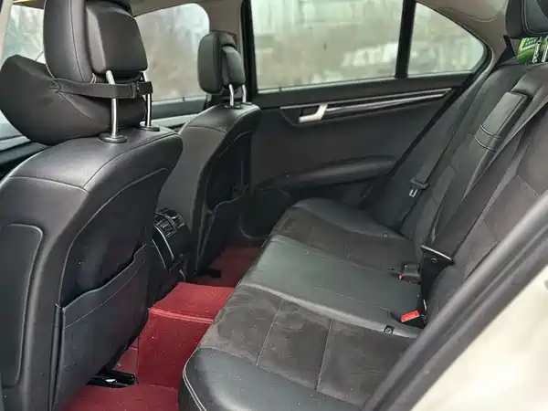 Mercedes-Benz C-Class 2013