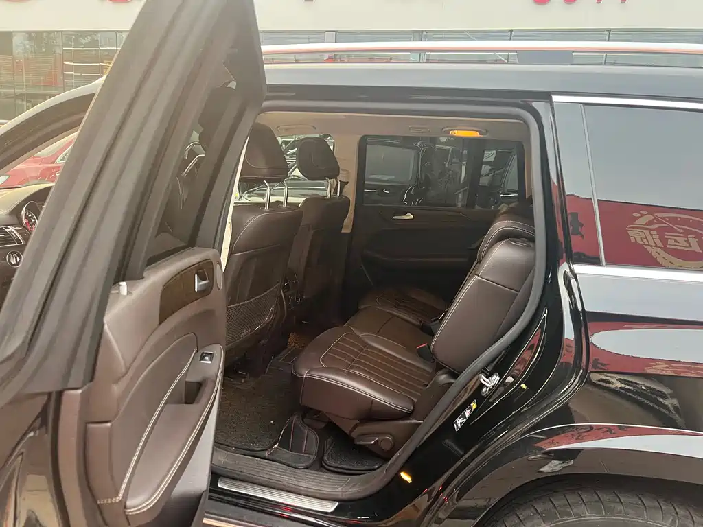 Mercedes-Benz GLS 2019 — фото 10