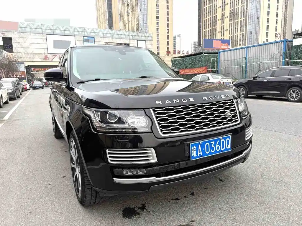 Land Rover Range Rover 2018 — фото 2